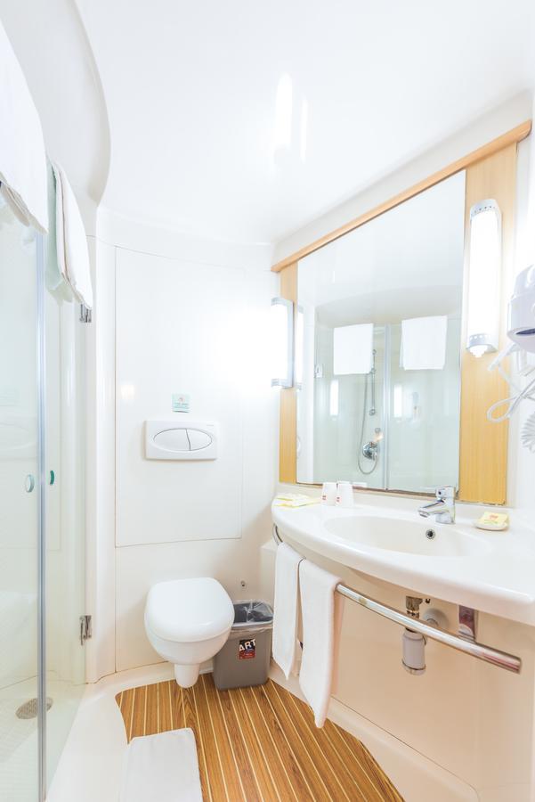 Ibis Shanghai Xujiahui Extérieur photo