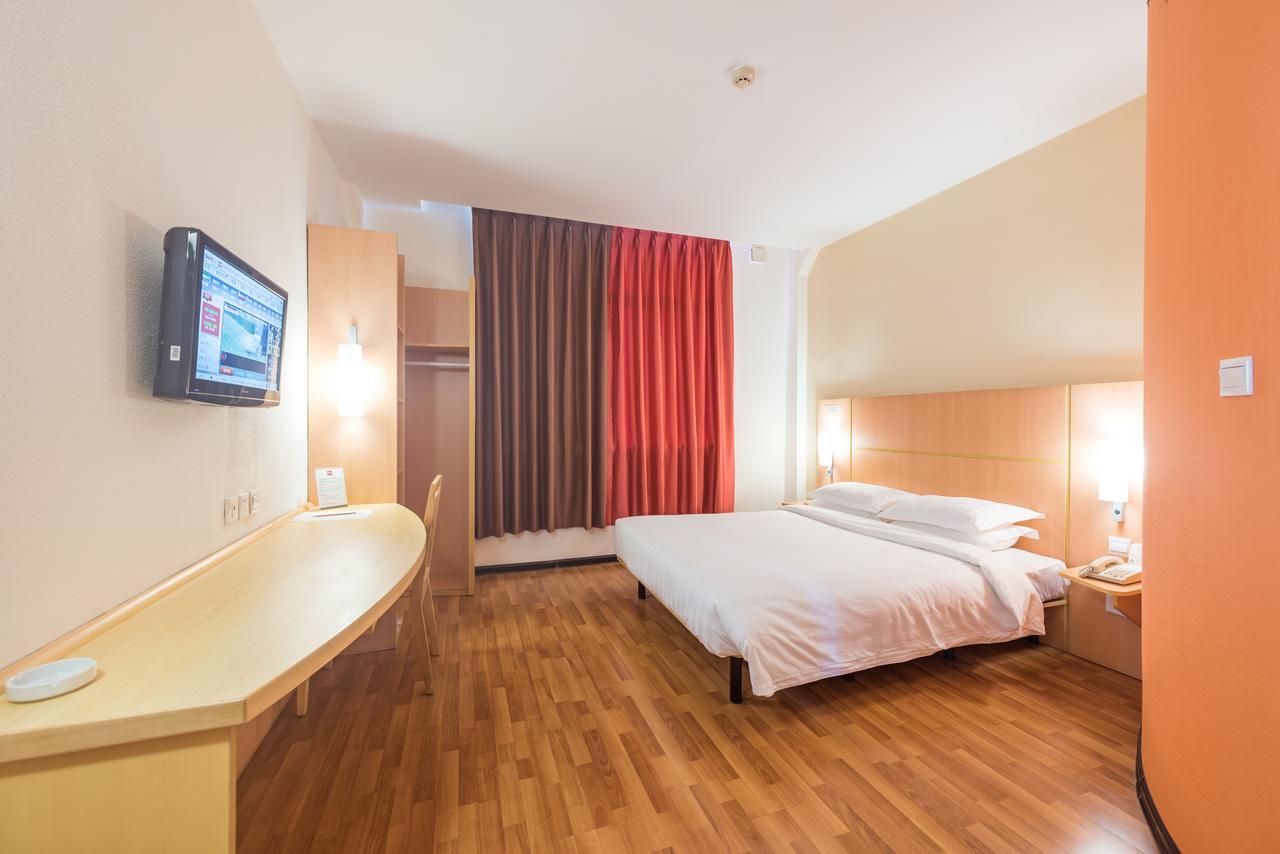 Ibis Shanghai Xujiahui Extérieur photo